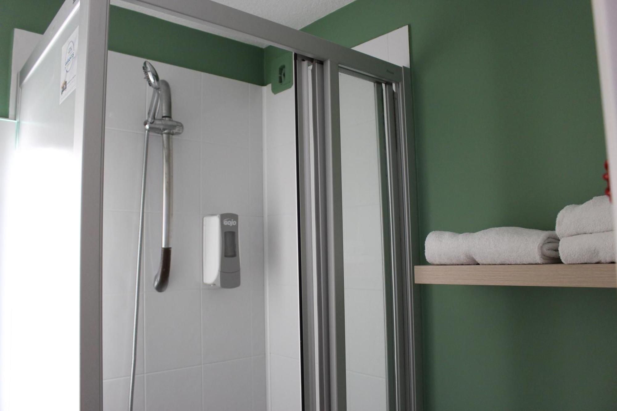 Greet Hotel Dijon Sud Лонвик Экстерьер фото