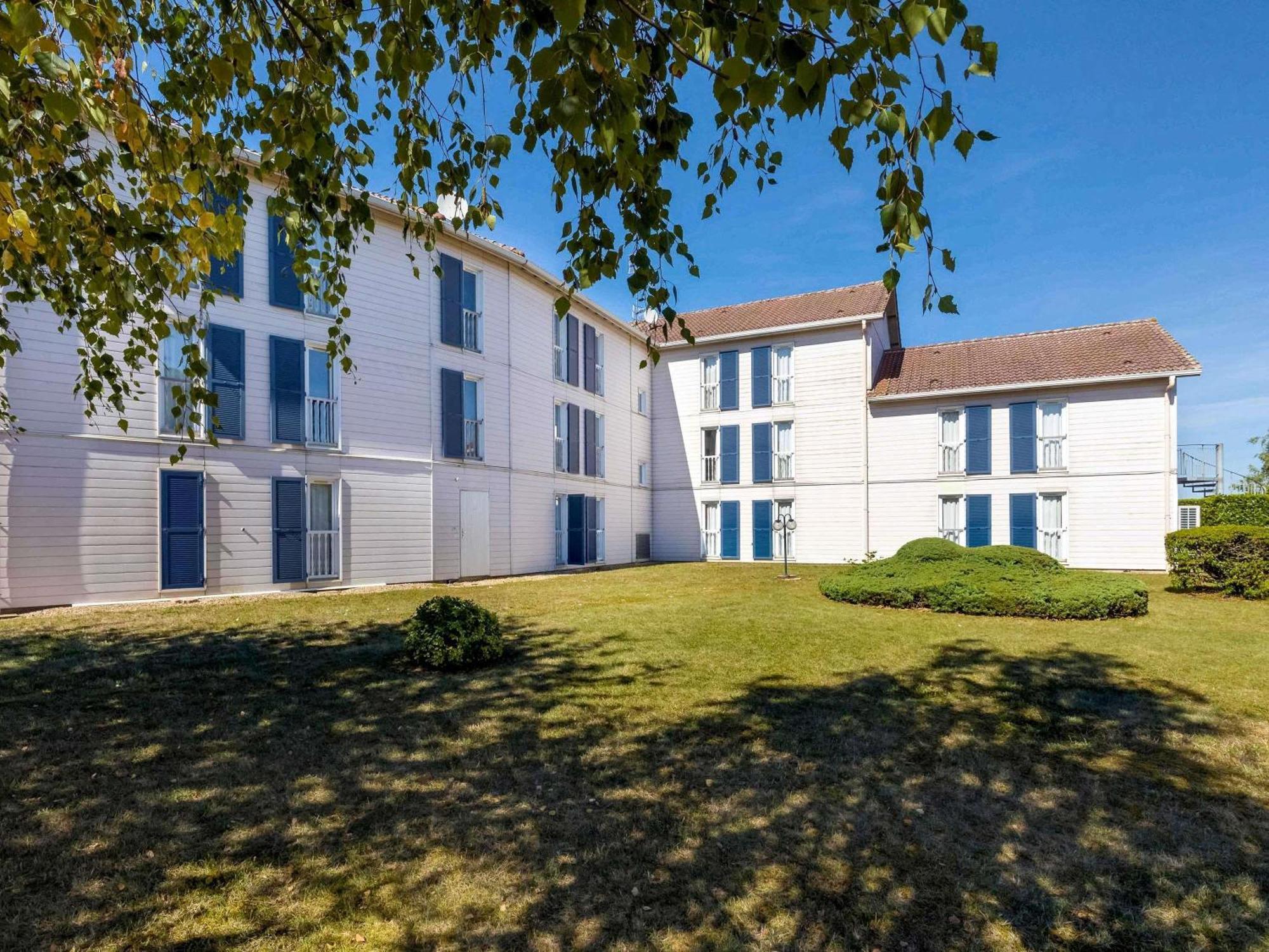 Greet Hotel Dijon Sud Лонвик Экстерьер фото
