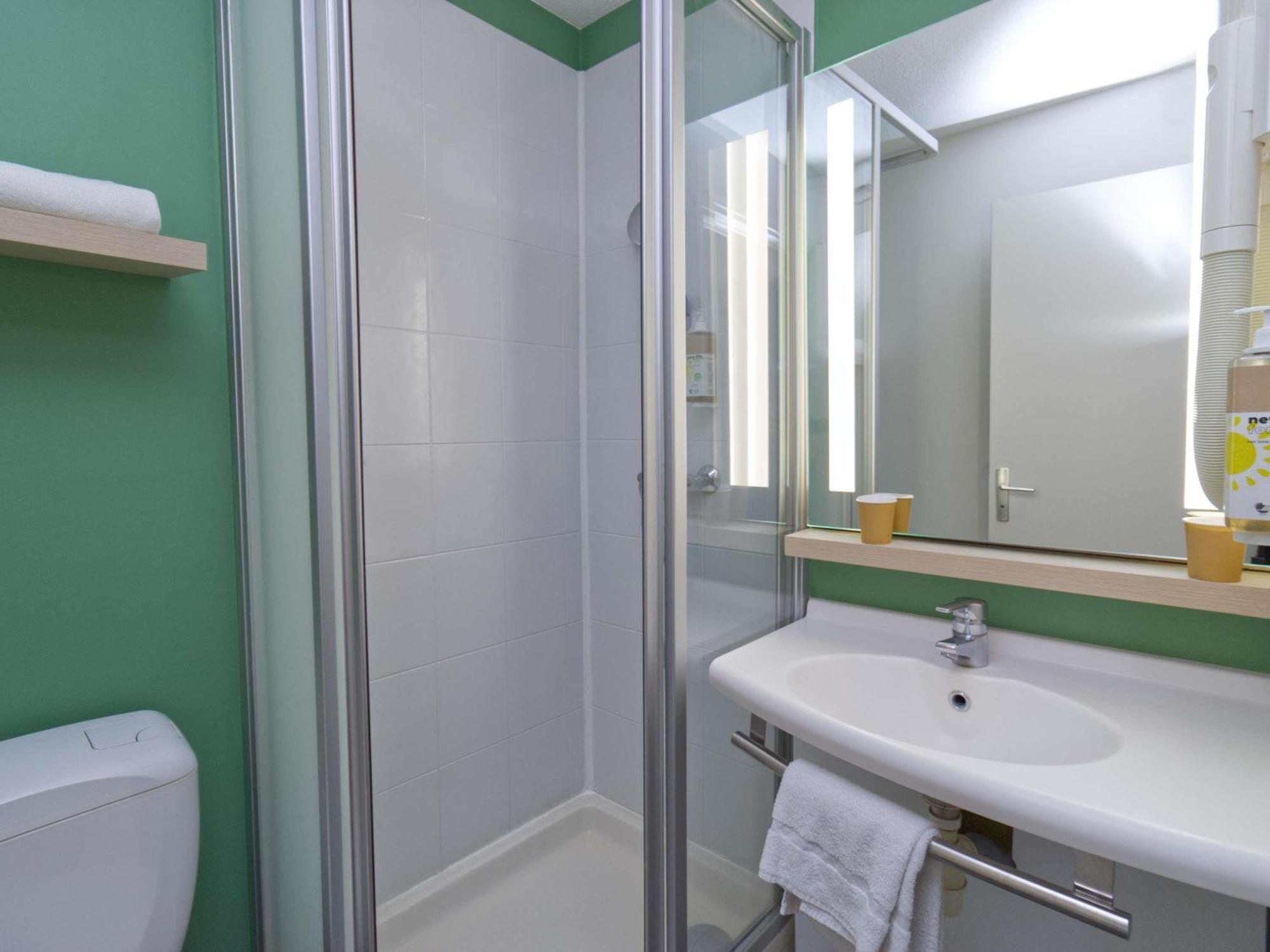 Greet Hotel Dijon Sud Лонвик Экстерьер фото